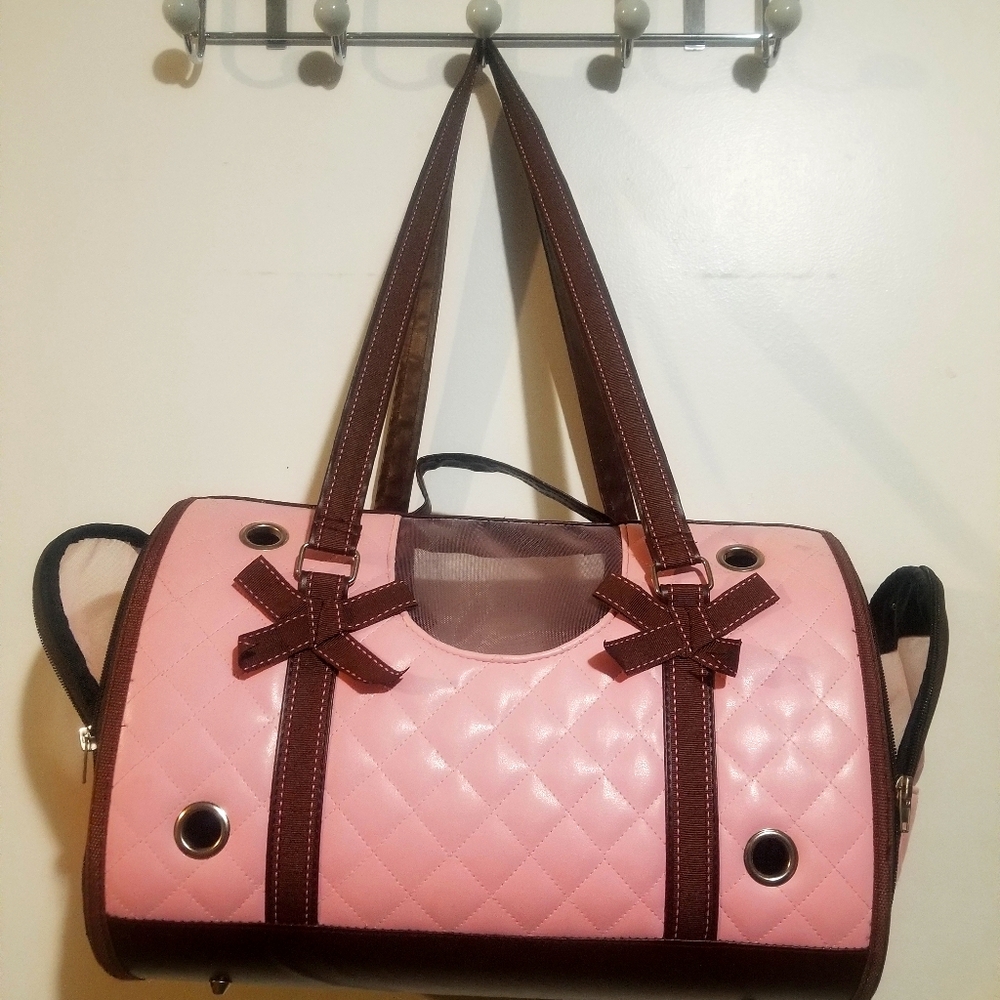 Unique Pet Carrier